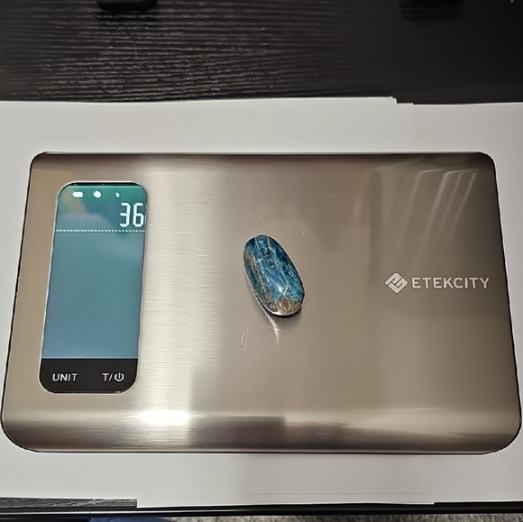 Blue Apatite Palm Stone - Picture 3 of 4